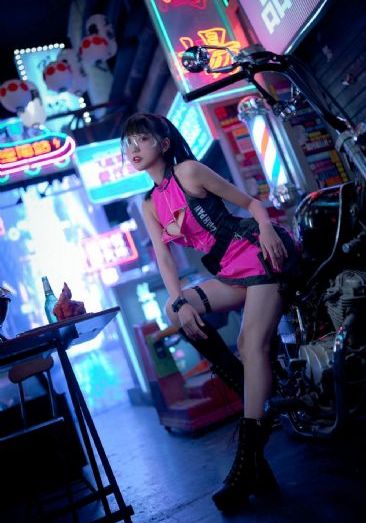 潘金莲双乳晃动干柴烈火视频_BD神马在线观看