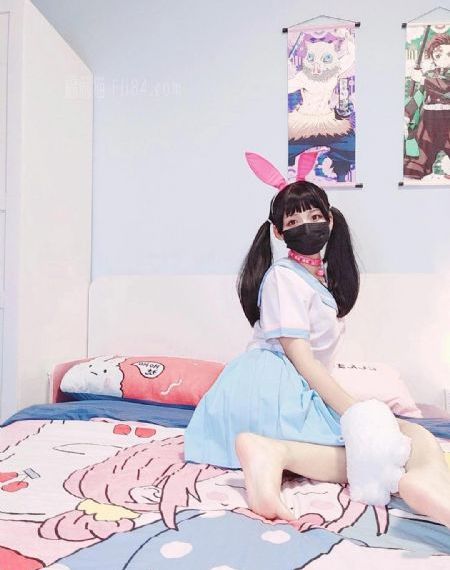与我同床_HD免费观看最新