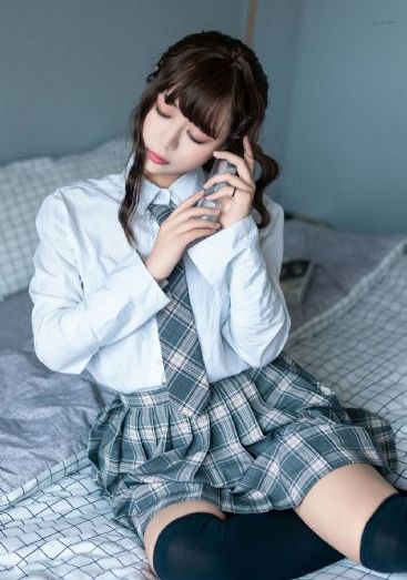 人成在线免费视频_HD电影在线看