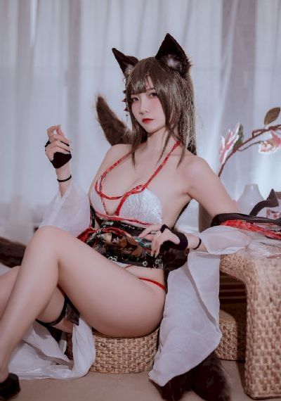 蝴蝶:成人世界_高清天堂在线